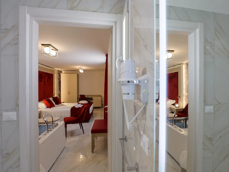 Suite con Idromassaggio - Foto 3